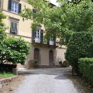 alle-camelie.it-tuscanyhotel.com/