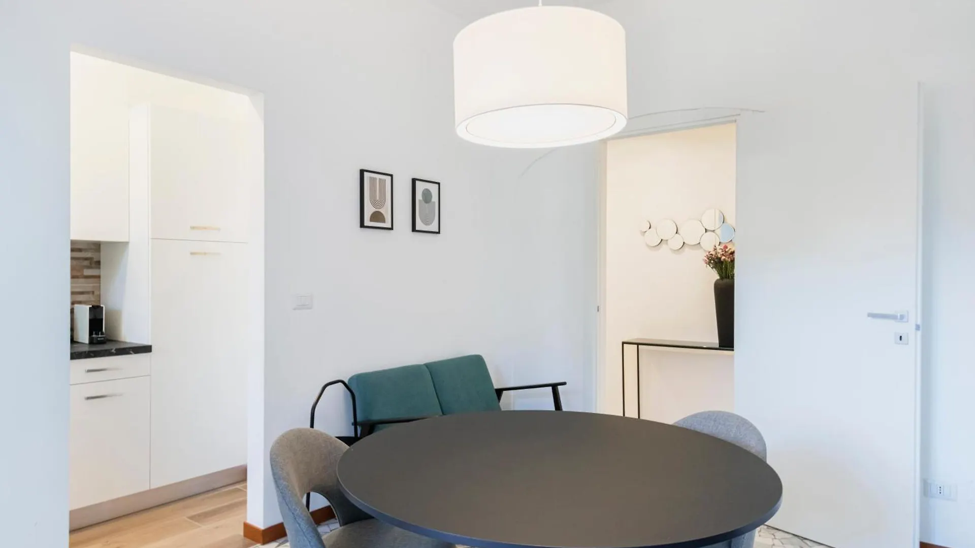 Relstay - Portello - 1 Br contacts